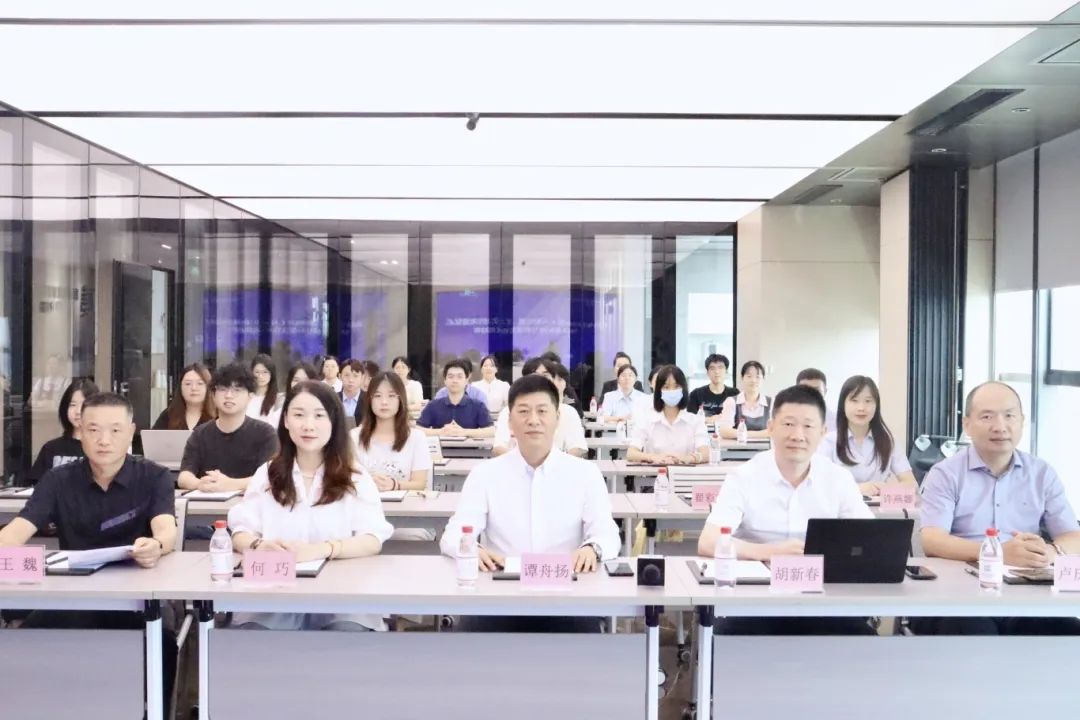 动态 | 本所顺利举办2025年度新员工入职培训、实习生欢迎仪式暨执业纪律与职业道德培训活动